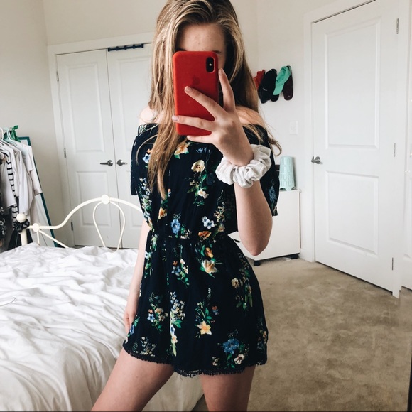 Bershka floral romper - Picture 3 of 3